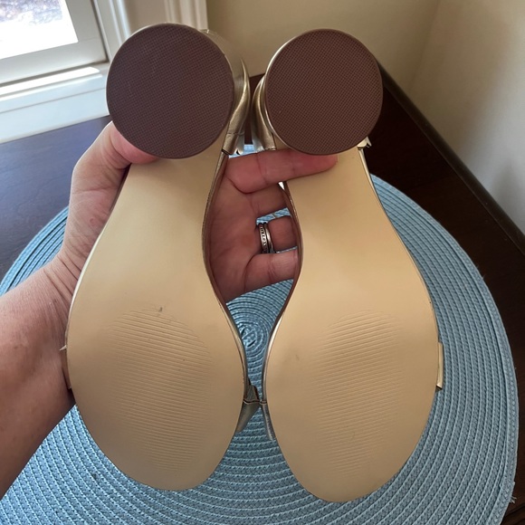 New! Never worn JustFab Gold Aleecia Chunky Heeled Sandals - Picture 8 of 13